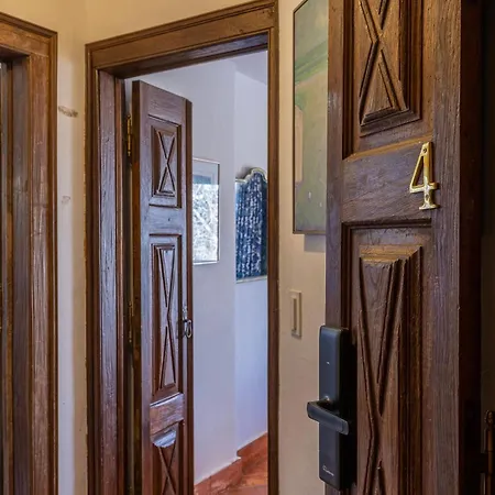Wow Suites By Lovelystay Apartman *